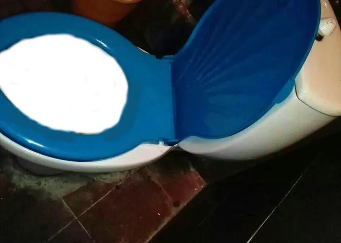 на пъпа на варна, входа на морската градина Campingplads Varna