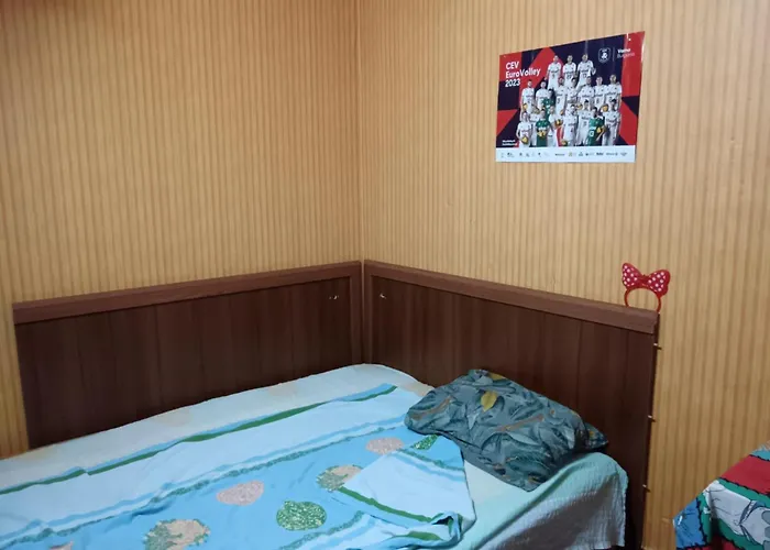 на пъпа на варна, входа на морската градина Campingplads *