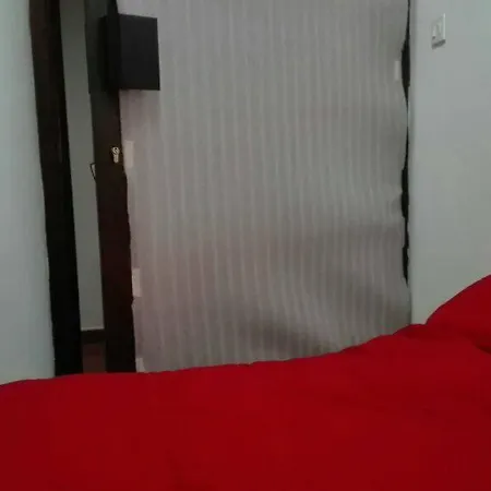 на пъпа на варна, входа на морската градина Parque de Campismo *