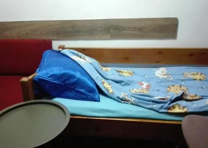 Campingplads на пъпа на варна, входа на морската градина Varna